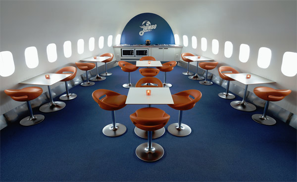 jumbo hostel dining room
